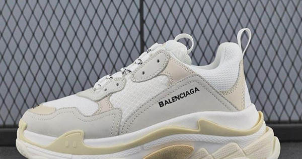 Sepatu Balenciaga Sneakers Balenciaga 3s White Giày