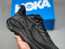 Giày chạy bộ siêu nhẹ êm Hoka Clifton 10 Đen nam nữ giá tốt tại NeverStop Sneaker Shop Giày thể thao chạy bộ Hoka Clifton 10 Đen Full nam nữ chuyên thể thao replica 1:1 like auth real chính hãng giá rẻ tốt nhất tại NeverStopShop.com HCM