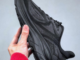Giày chạy bộ siêu nhẹ êm Hoka Clifton 10 Đen nam nữ giá tốt tại NeverStop Sneaker Shop Giày thể thao chạy bộ Hoka Clifton 10 Đen Full nam nữ chuyên thể thao replica 1:1 like auth real chính hãng giá rẻ tốt nhất tại NeverStopShop.com HCM