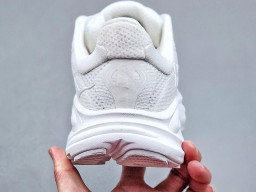 Giày thể thao chạy bộ Hoka Clifton 10 Trắng nam nữ chuyên thể thao replica 1:1 like auth real chính hãng giá rẻ tốt nhất tại NeverStopShop.com HCM