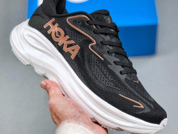 Giày chạy bộ siêu nhẹ êm Hoka Clifton 10 Đen Nâu nam nữ giá tốt tại NeverStop Sneaker Shop Giày thể thao chạy bộ Hoka Clifton 10 Đen Nâu nam nữ chuyên thể thao replica 1:1 like auth real chính hãng giá rẻ tốt nhất tại NeverStopShop.com HCM