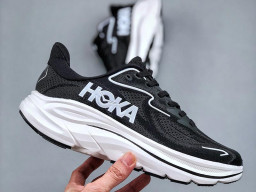 Giày chạy bộ siêu nhẹ êm Hoka Clifton 10 Đen Trắng nam nữ giá tốt tại NeverStop Sneaker Shop Giày thể thao chạy bộ Hoka Clifton 10 Đen Trắng nam nữ chuyên thể thao replica 1:1 like auth real chính hãng giá rẻ tốt nhất tại NeverStopShop.com HCM