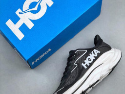 Giày chạy bộ siêu nhẹ êm Hoka Clifton 10 Đen Trắng nam nữ giá tốt tại NeverStop Sneaker Shop Giày thể thao chạy bộ Hoka Clifton 10 Đen Trắng nam nữ chuyên thể thao replica 1:1 like auth real chính hãng giá rẻ tốt nhất tại NeverStopShop.com HCM