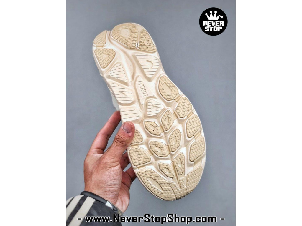 Giày chạy bộ siêu nhẹ êm Hoka Clifton 10 Trắng Kem nam nữ giá tốt tại NeverStop Sneaker Shop Giày thể thao chạy bộ Hoka Clifton 10 Trắng Kem nam nữ chuyên thể thao replica 1:1 like auth real chính hãng giá rẻ tốt nhất tại NeverStopShop.com HCM