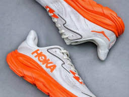 Giày chạy bộ siêu nhẹ êm Hoka Clifton 10 Xám Cam nam nữ giá tốt tại NeverStop Sneaker Shop Giày thể thao chạy bộ Hoka Clifton 10 Xám Cam nam nữ chuyên thể thao replica 1:1 like auth real chính hãng giá rẻ tốt nhất tại NeverStopShop.com HCM
