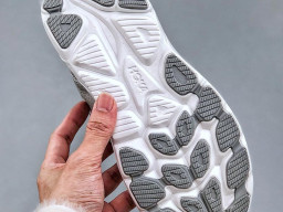 Giày thể thao chạy bộ Hoka Clifton 10 Xám Trắng nam nữ chuyên thể thao replica 1:1 like auth real chính hãng giá rẻ tốt nhất tại NeverStopShop.com HCM