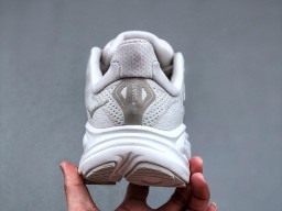 Giày chạy bộ siêu nhẹ êm Hoka Clifton 10 Trắng Xám nam nữ giá tốt tại NeverStop Sneaker Shop Giày thể thao chạy bộ Hoka Clifton 10 Trắng Xám nam nữ chuyên thể thao replica 1:1 like auth real chính hãng giá rẻ tốt nhất tại NeverStopShop.com HCM