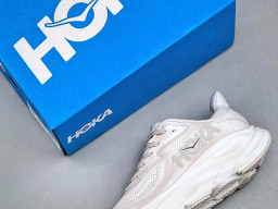 Giày chạy bộ siêu nhẹ êm Hoka Clifton 10 Trắng Xám nam nữ giá tốt tại NeverStop Sneaker Shop Giày thể thao chạy bộ Hoka Clifton 10 Trắng Xám nam nữ chuyên thể thao replica 1:1 like auth real chính hãng giá rẻ tốt nhất tại NeverStopShop.com HCM