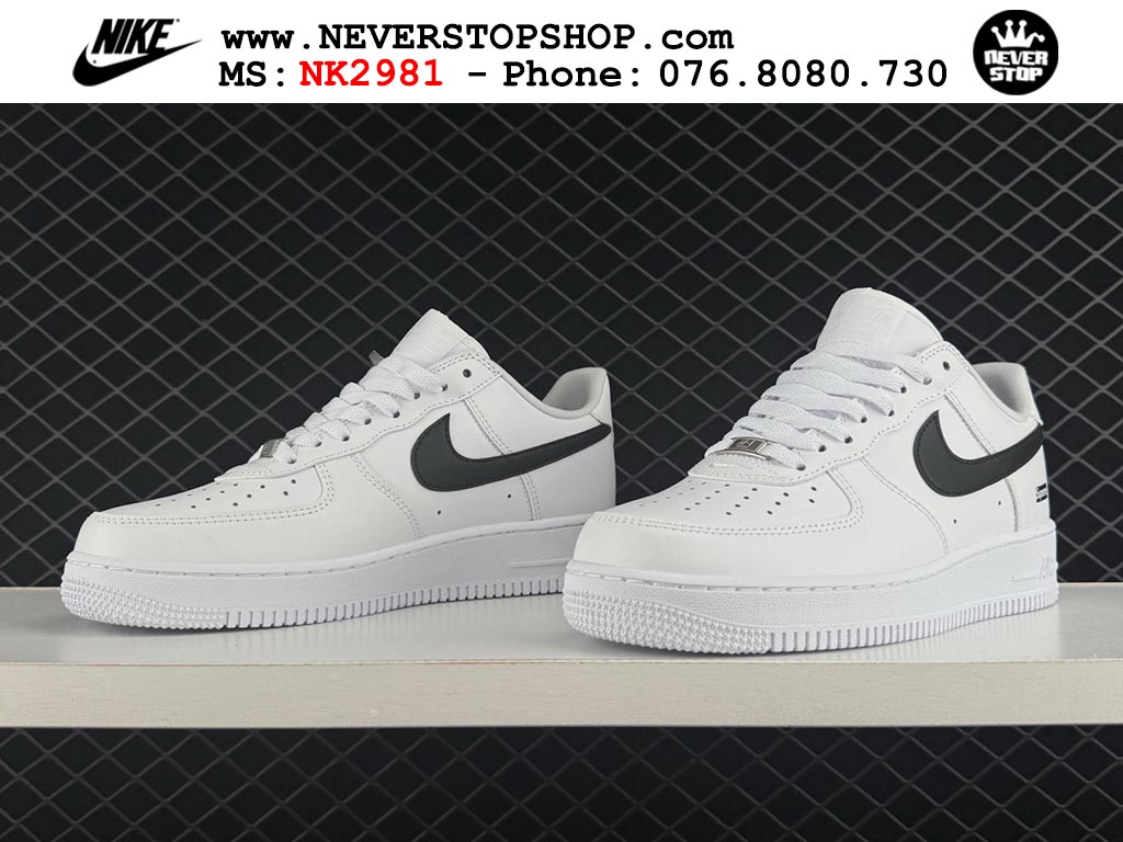 Giày sneaker Nike Air Force 1 Trắng Đen cổ thấp hàng siêu cấp 1:1 chuẩn chính hãng giá rẻ tại NeverStopShop.com Giày Nike Air Force 1 AF1 Low Trắng Đen giá tốt hàng chuẩn chất lượng cao loại đẹp replica 1:1 real tại NeverStopShop.com HCM