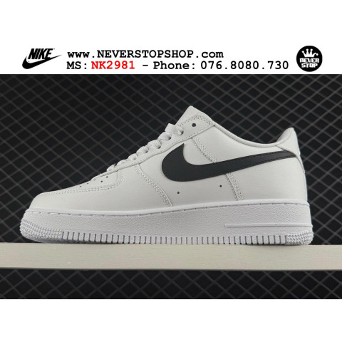 Nike Air Force 1 Low Supreme White Black