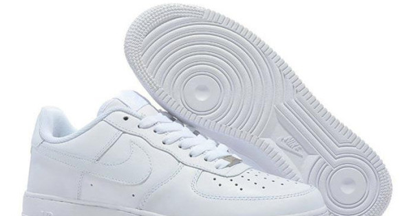 nike air force one white size 5
