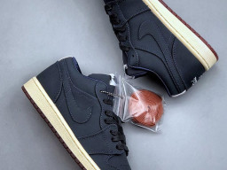 Giày Nike Jordan 1 Low Đen Nâu nam nữ hàng chuẩn sfake replica 1:1 real chính hãng giá rẻ tốt nhất tại NeverStopShop.com HCM