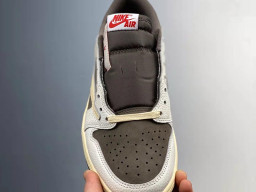 Giày Nike Jordan 1 Low Nâu Trắng nam nữ hàng chuẩn sfake replica 1:1 real chính hãng giá rẻ tốt nhất tại NeverStopShop.com HCM