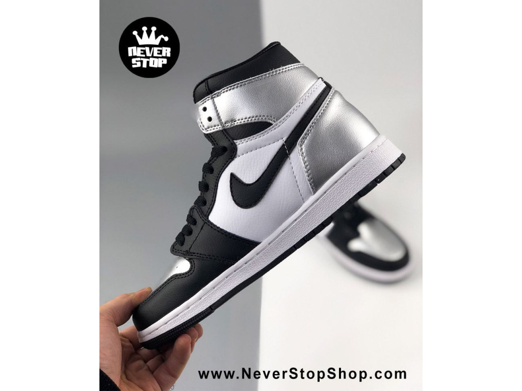 Giày Nike Jordan 1 High Đen Trắng Bạc nam nữ hàng chuẩn sfake replica 1:1 real chính hãng giá rẻ tốt nhất tại NeverStopShop.com HCM