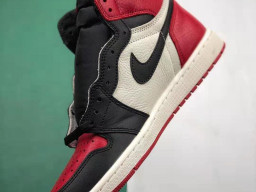 Giày Nike Jordan 1 High Bred Toe nam nữ hàng chuẩn sfake replica 1:1 real chính hãng giá rẻ tốt nhất tại NeverStopShop.com HCM