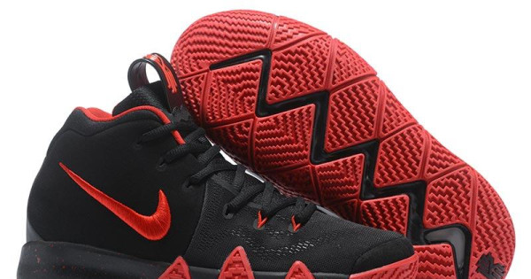 Nike Kyrie Black Red
