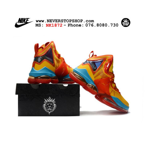 Nike Lebron 19 Tune Squad