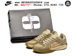 Giày bóng rổ outdoor Nike Sabrina 2 Vàng Gold nhẹ êm thoáng khí đế chống mòn bám rít sân giá tốt tại NeverStop Basketball Sneaker Shop Giày bóng rổ cổ thấp Nike Sabrina 2 Vàng Gold indoor outdoor chuẩn replica 1:1 best batch như real chính hãng giá rẻ tốt nhất tại NeverStop Sneaker Shop HCM