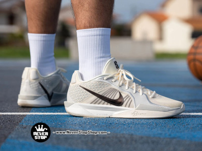 Giày bóng rổ outdoor NIKE SABRINA 2 on feet replica 1:1 best quality chất lượng tốt nhất| NeverStopShop.com