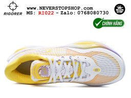 Giày chính hãng Rigorer AR 1 Trắng Vàng Austin Reaves authentic, đế traction rít bám sân chống mòn cực tốt NeverStopShop Giày bóng rổ Rigorer AR 1 Trắng Vàng original real chính hãng độ bám sân traction cực tốt cả indoor và outdoor NeverStopShop.com HCM