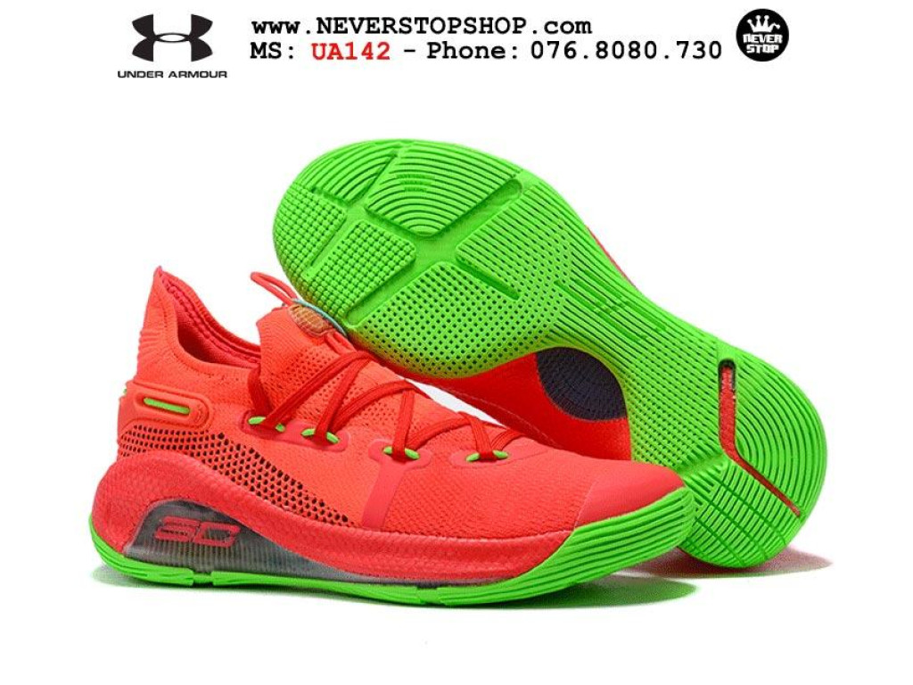 Under Armour Curry Roarade