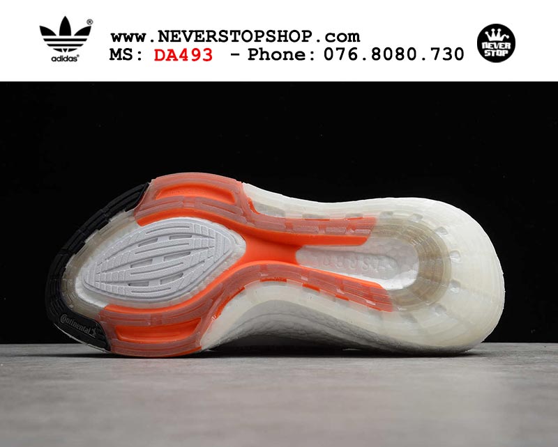 Giày chạy bộ Adidas Ultra Boost 7.0 Đen Trắng Cam nam nữ hàng đẹp sfake replica 1:1 giá rẻ tại NeverStop Sneaker Shop Quận 3 HCM