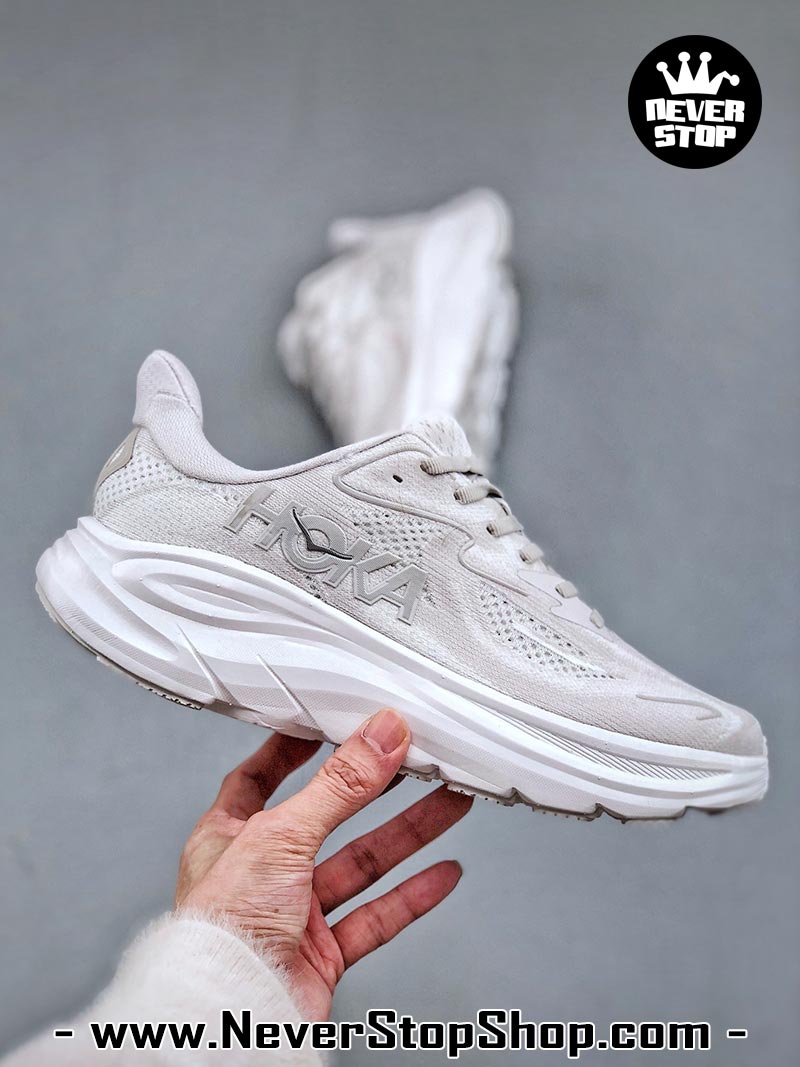 Giày chạy bộ nam nữ HOKA CLIFTON 10 WHITE SILVER siêu nhẹ êm chân hàng chuẩn replica 1:1 siêu cấp, giá rẻ tốt nhất quận 3 HCM tại NeverStop Sneaker Shop” longdesc=