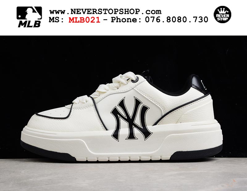 Giày MLB Yankees Chunky Liner Đen Trắng nam nữ thời trang hàng đẹp sfake replica 1:1 giá rẻ tại NeverStop Sneaker Shop Quận 3 HCM