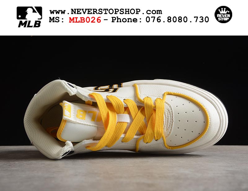 Giày MLB Yankees Chunky Liner Trắng Vàng nam nữ thời trang hàng đẹp sfake replica 1:1 giá rẻ tại NeverStop Sneaker Shop Quận 3 HCM