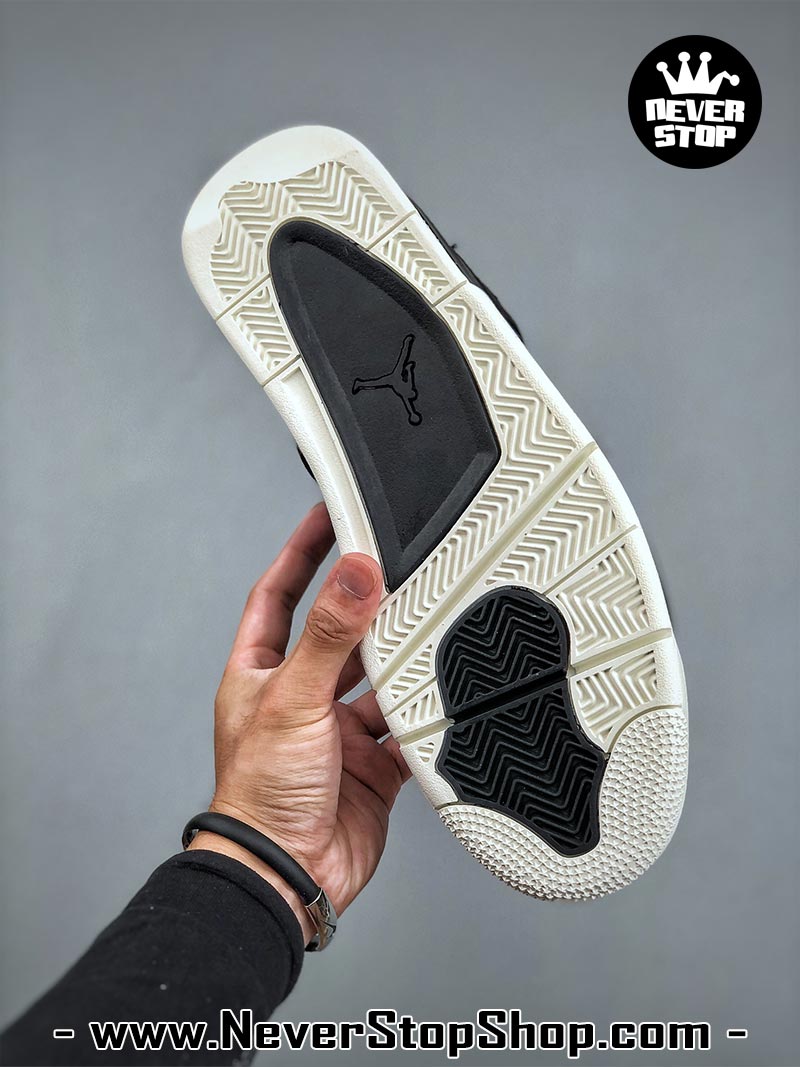 Giày thể thao Nike Air Jordan 4 Đen Trắng hàng đẹp siêu cấp like auth replica 1:1 giá rẻ tại NeverStop Sneaker Shop Quận 3 HCM