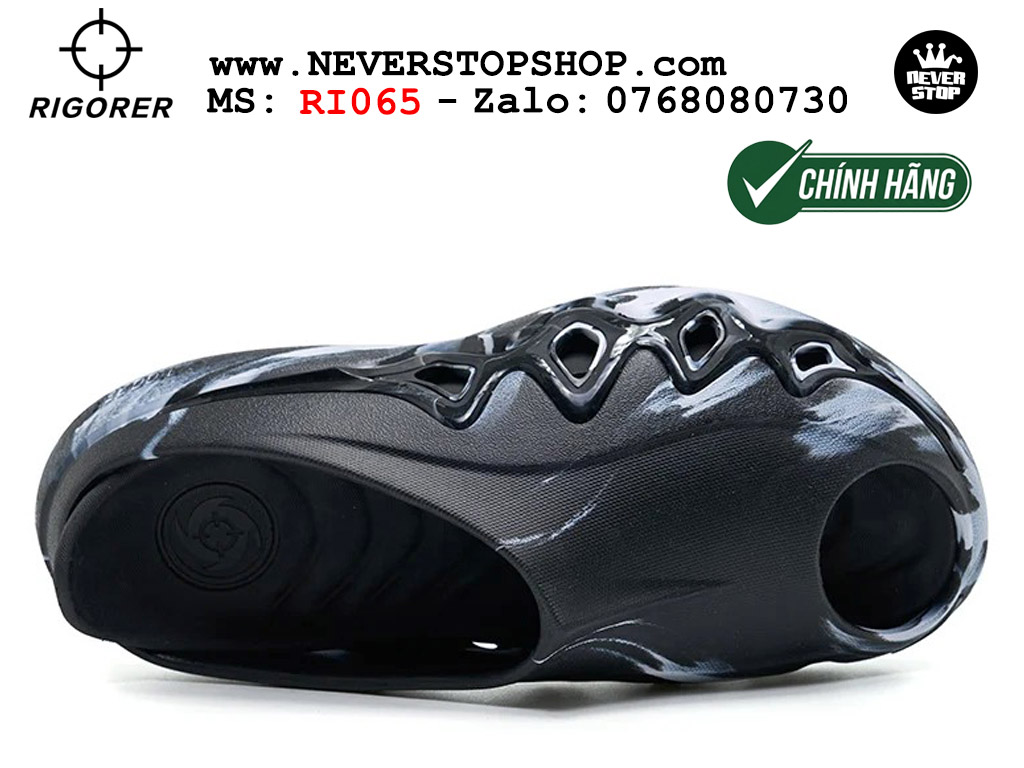 Dép chính hãng RIGORER SHARK 3 SLIDES BLACK GREY thể thao nam nữ nhẹ êm thoáng khí đế bám chống mòn chất lượng cao giá rẻ tốt nhất Hồ Chi Minh Dép bóng rổ tập gym chạy bộ Rigorer Shark 3 Slides Đen Xám original chống trượt chống nước giá rẻ tại NeverStop Sneaker Shop HCM